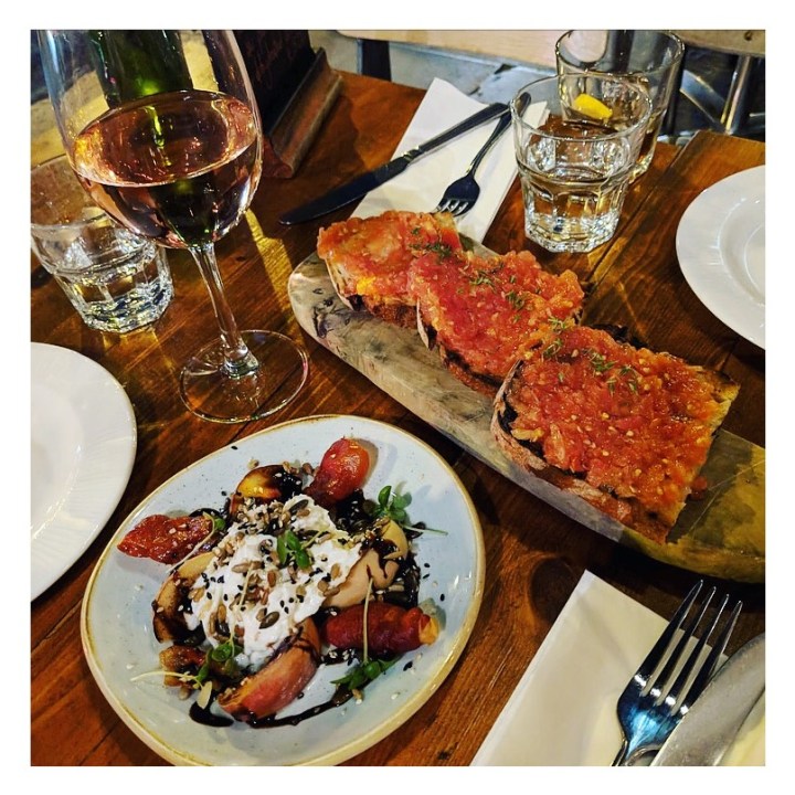 62952CB9-2A8A-4D96-BEEF-AE4B78F39C71