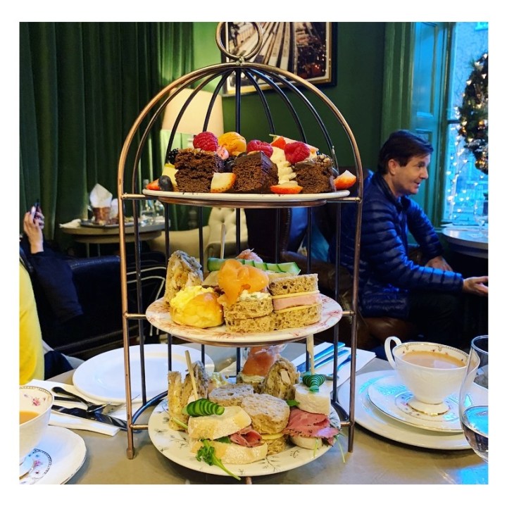 B36A0CB2-BB78-44E7-9EE3-055F7880410A