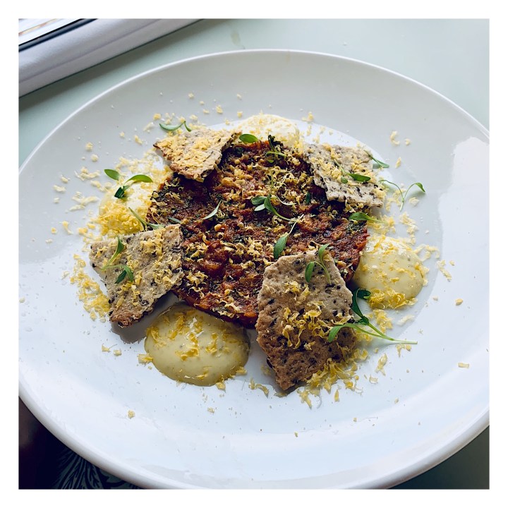 DDE5C4D8-62AA-44EF-B04F-0E4097E1371F